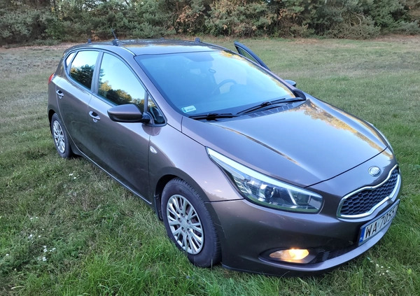 Kia Ceed cena 24000 przebieg: 248200, rok produkcji 2012 z Warszawa małe 67